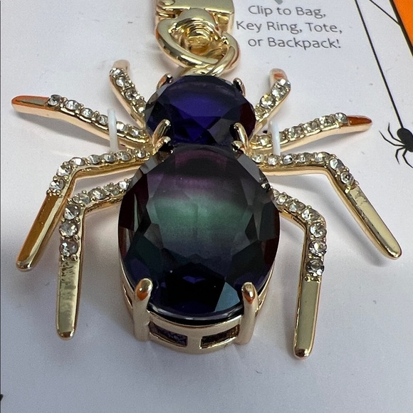 True to Form | Iridescent Spider 🕷️ Bag Charm - Picture 11 of 11